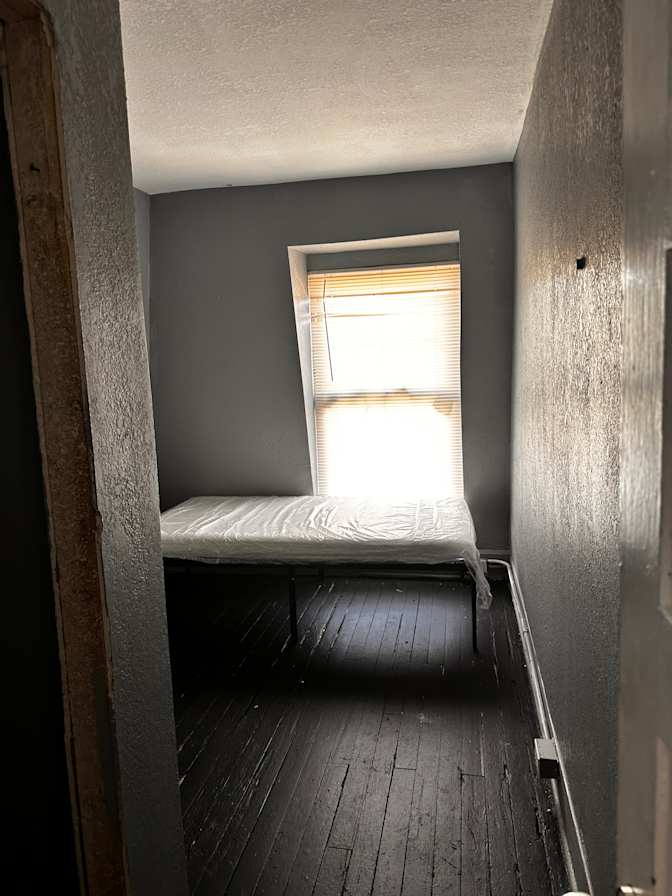 Ambii's room