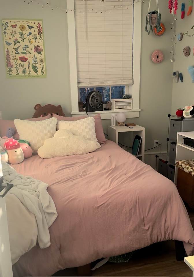Audrey Ouellette's room