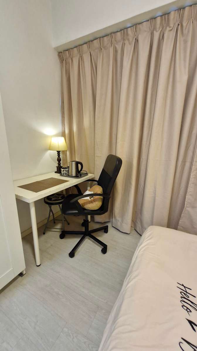 Sunny's room