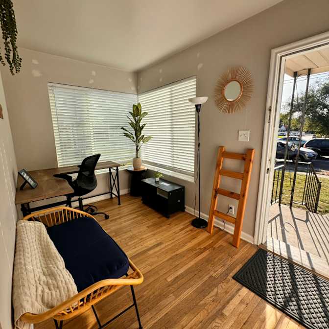 Livints Coliving Share Houses's room