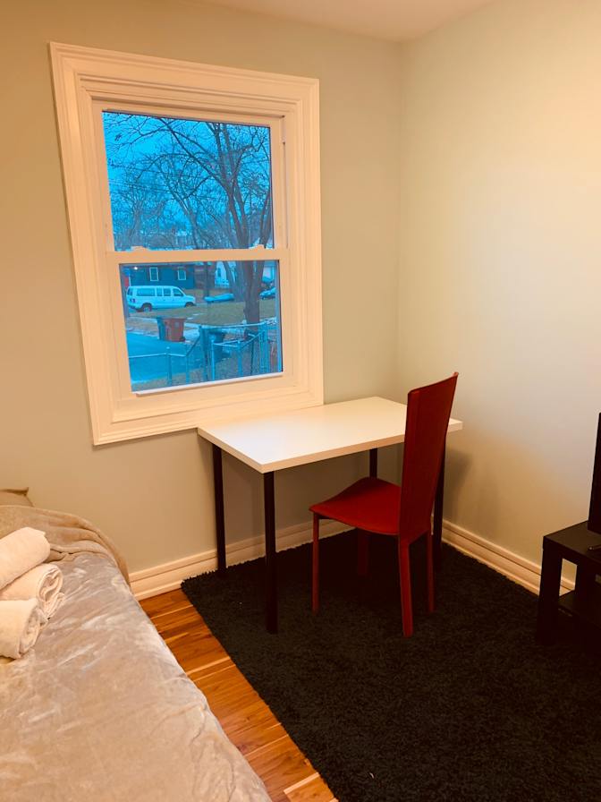 Wei's room