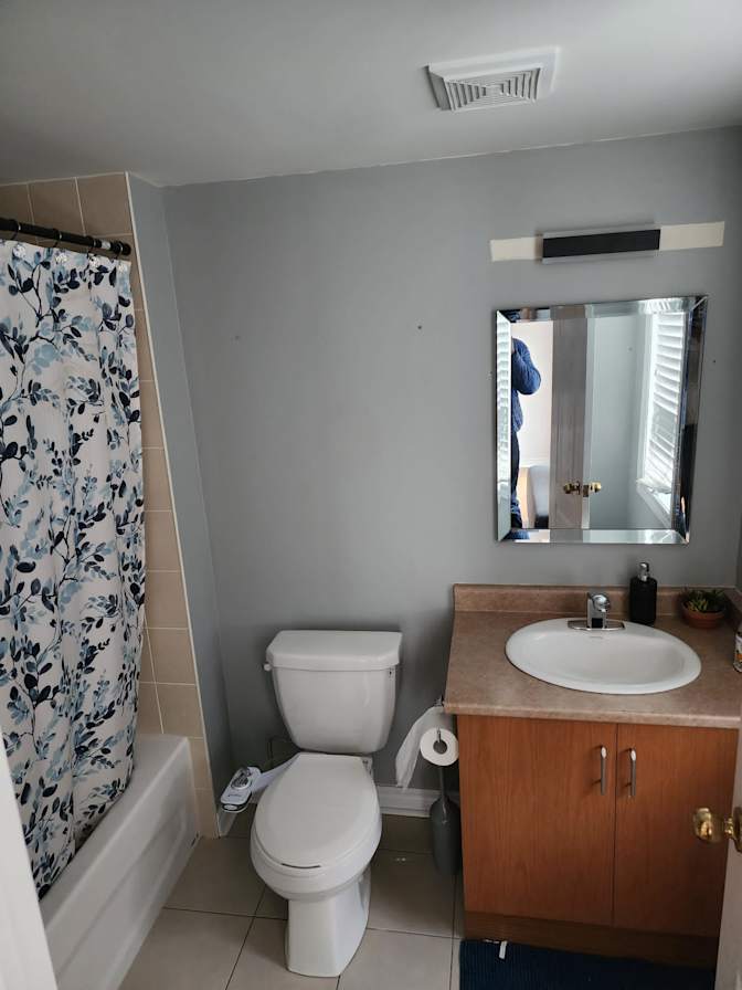 Leatitia Nanziri's room