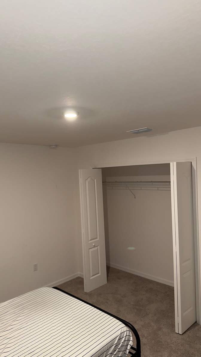 Mateo's room