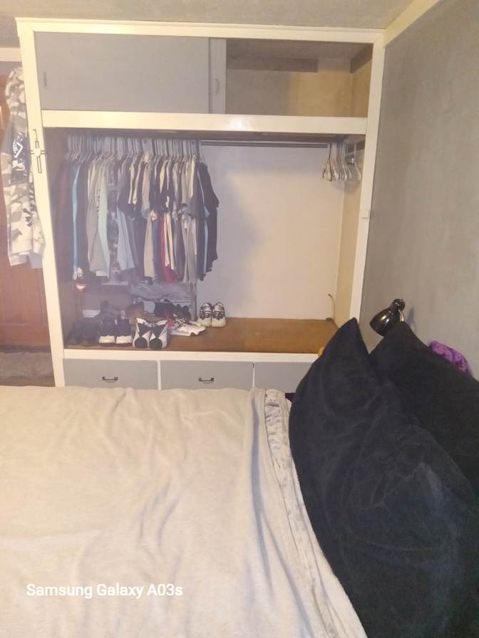 Brett's room
