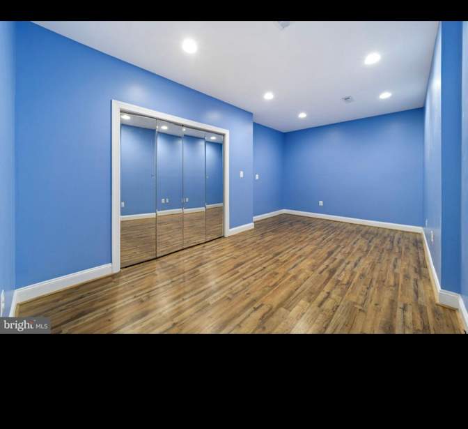 Mehek's room
