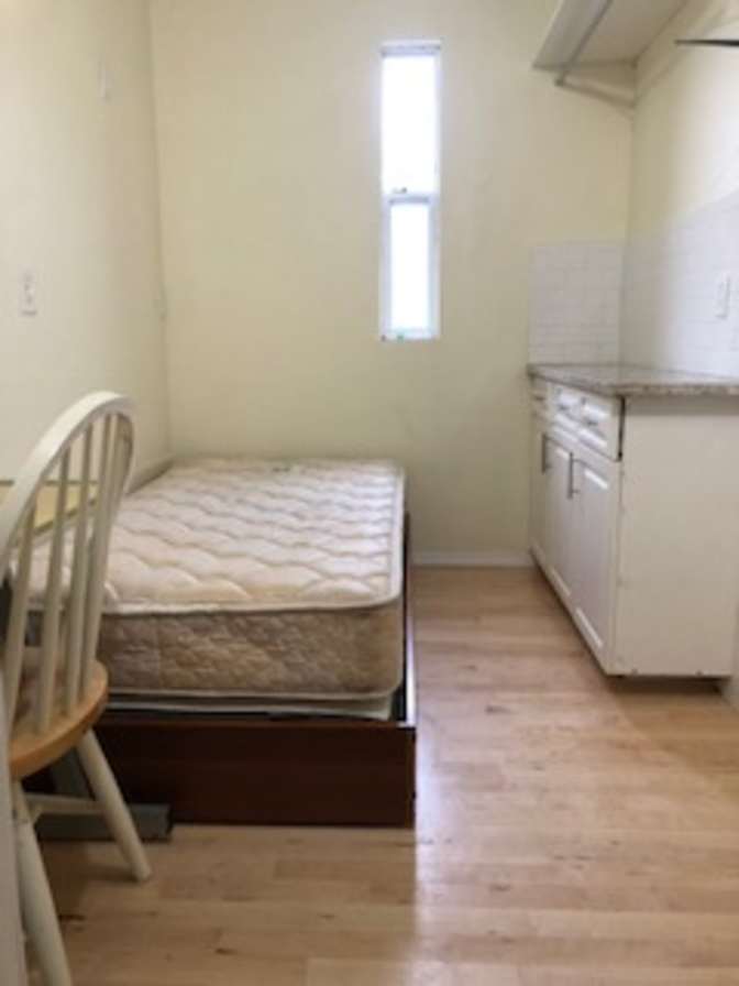 Cindy's room