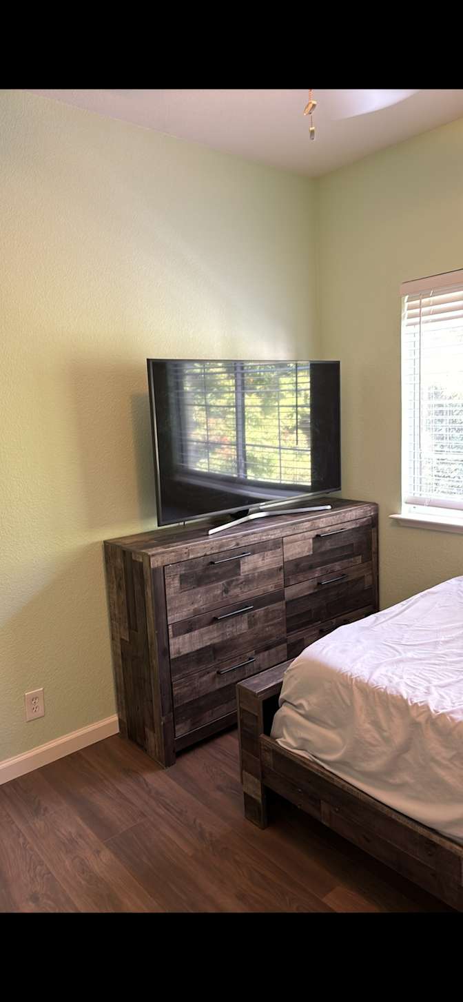 Brett's room
