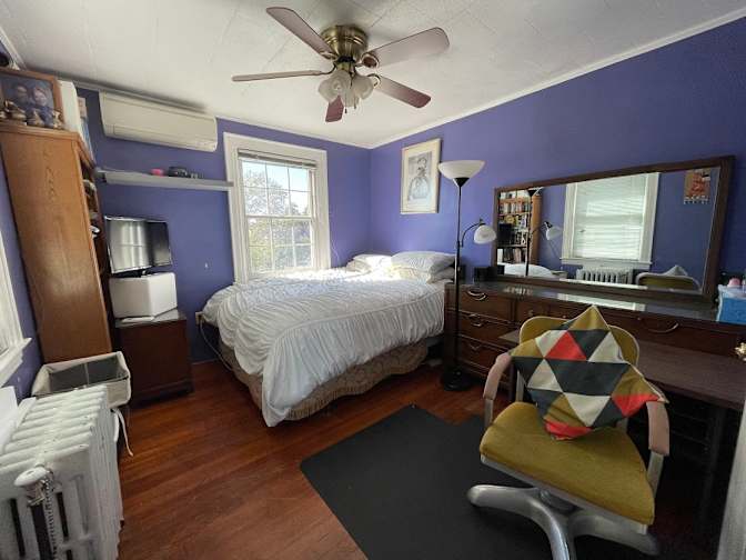joann rowland's room