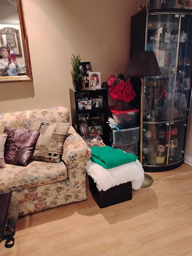 Pina Macey's room