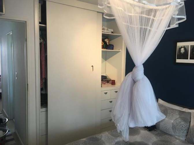 Mejury's room