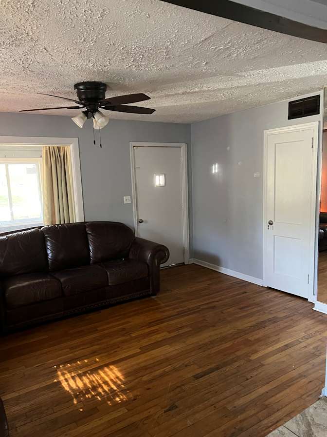 Yates Properties's room