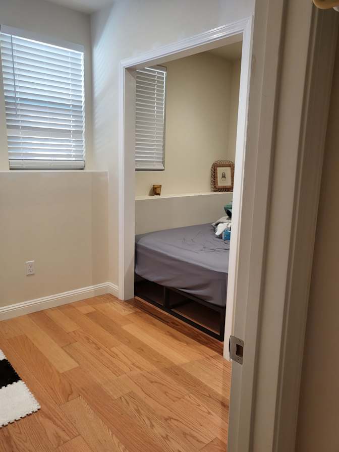 Niechma's room