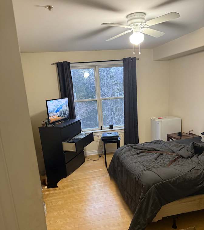 Jarrett MacDonald's room