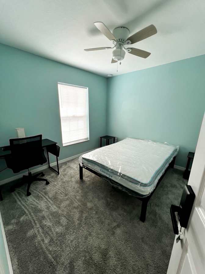 PadSplit's room