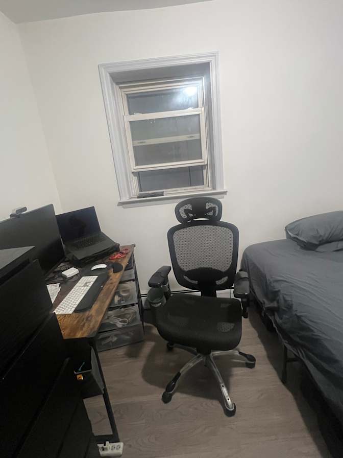 Malvin's room
