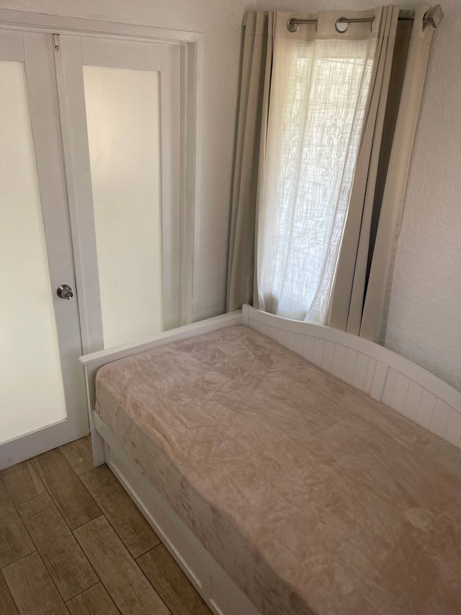 Amalia Rosas's room