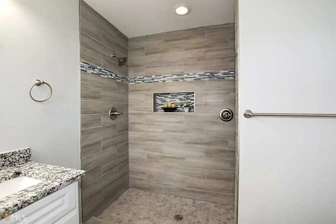 Alcove Rooms's room