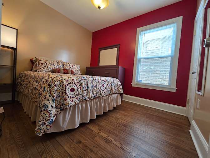Traci's room