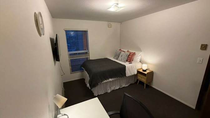 Mary Sky's room
