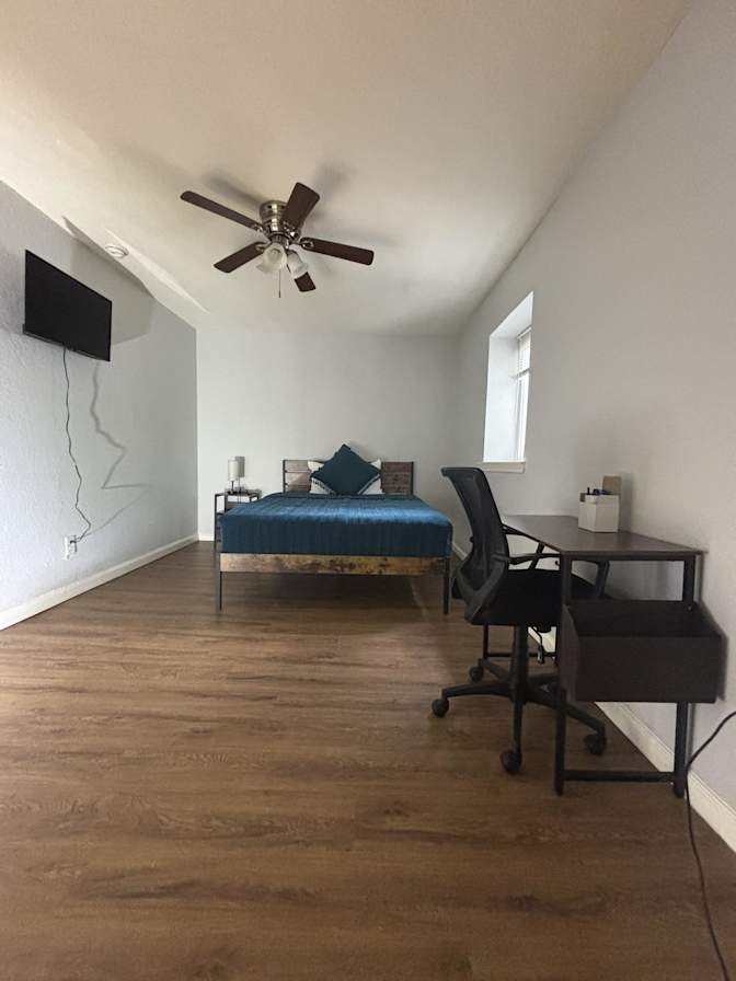PadSplit's room