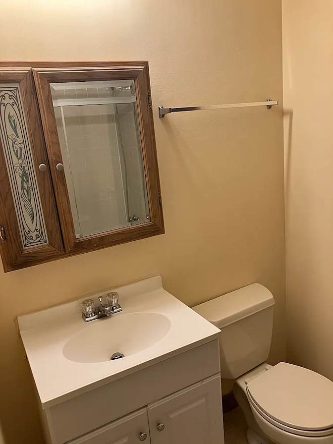Alcove Rooms's room