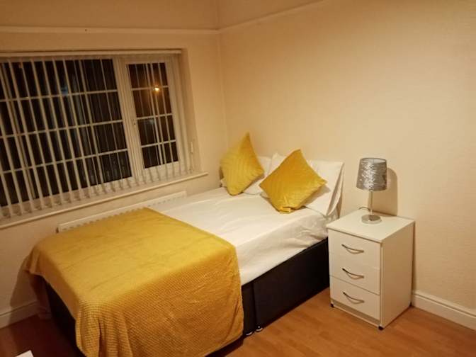 Peak-Housing's room