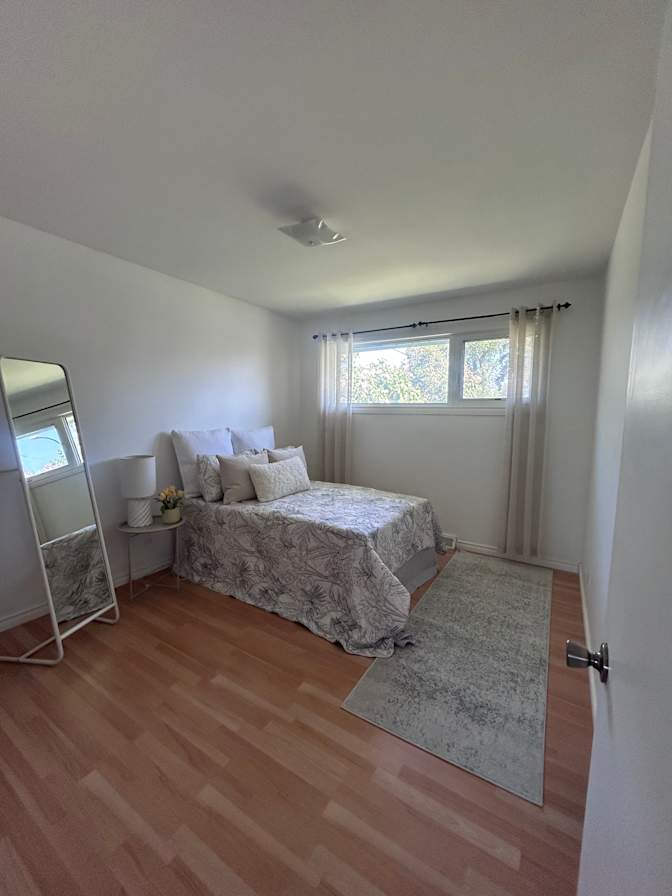 Brooke's room