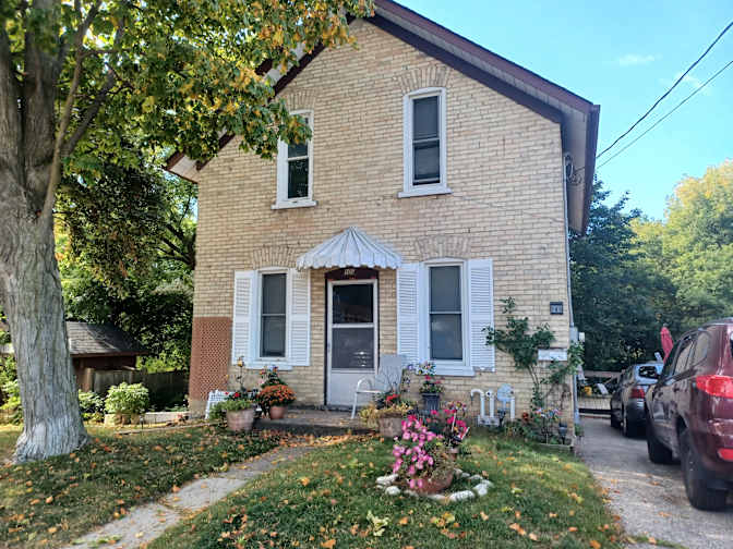 Gary Krulicki's room