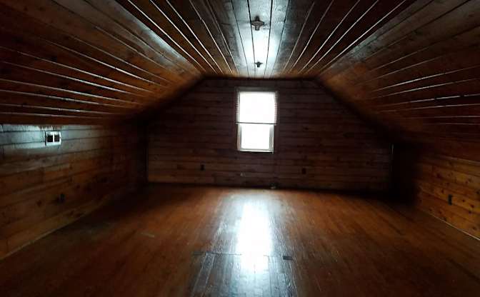 Janine's room