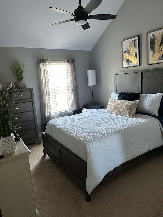 Gwen's room