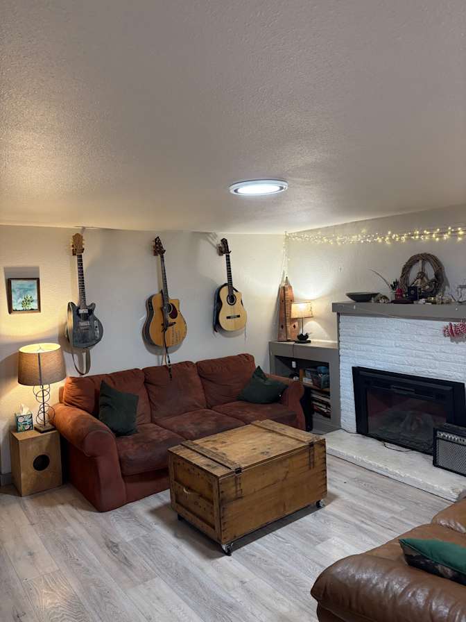 MJ's room