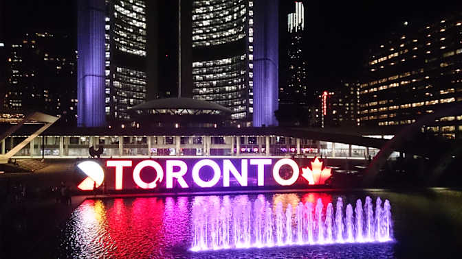 Bathurst-King Wellinton Place West Queen West Fort York Liberty Village's room