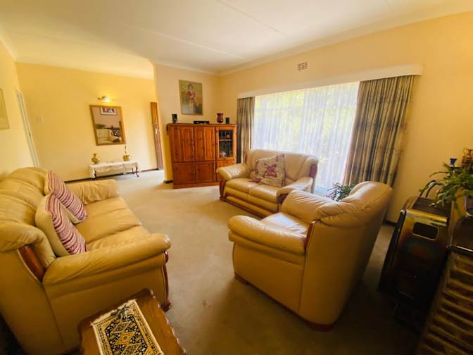 Taonga Makoni's room