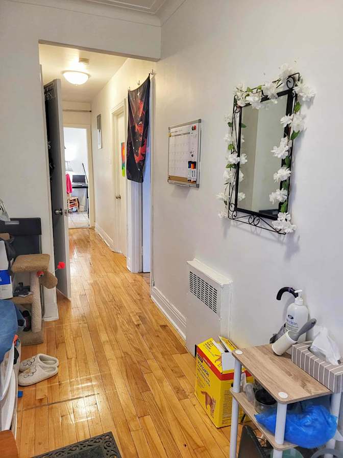 Sara's room