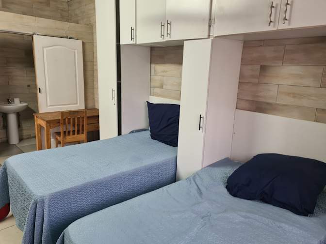 Floyd's room
