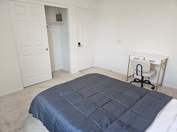 Rolando Retana's room