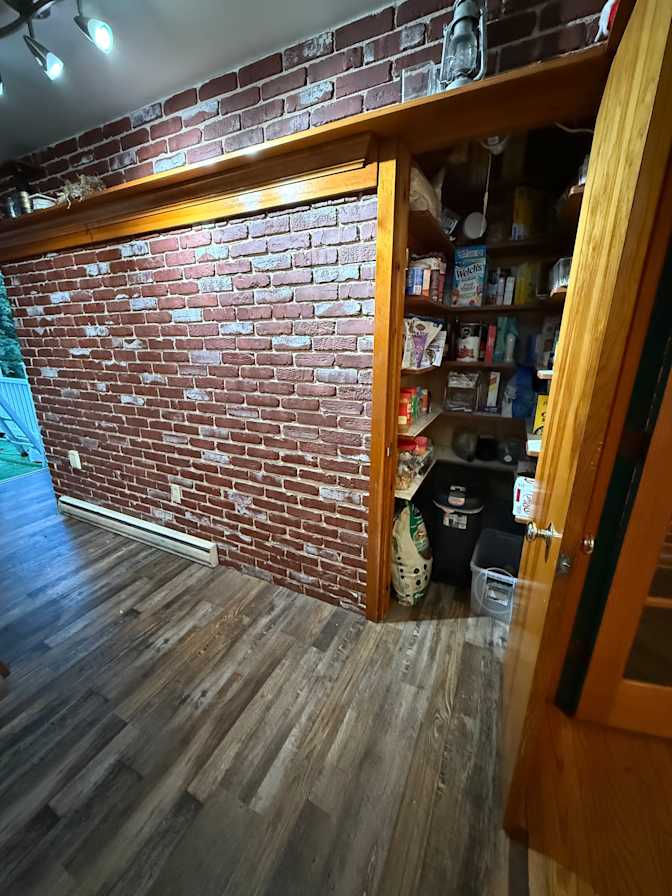 Victoria Greathouse's room