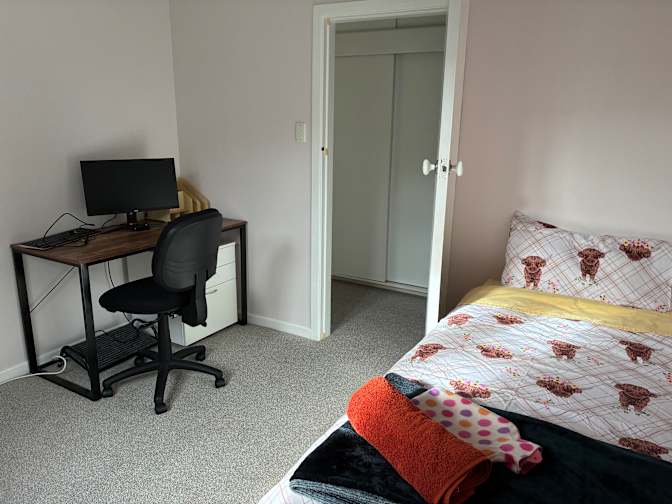 Frankie Tran's room