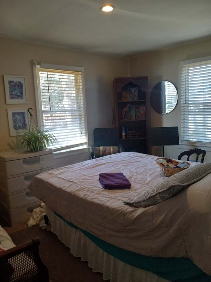 Susan Guillen's room