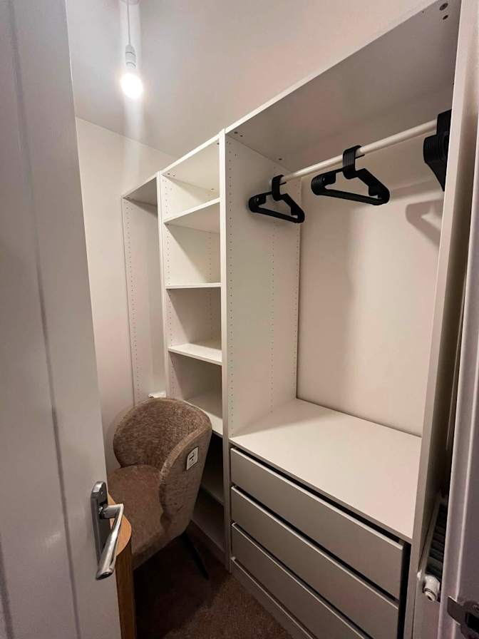 Henry Bedingfield's room