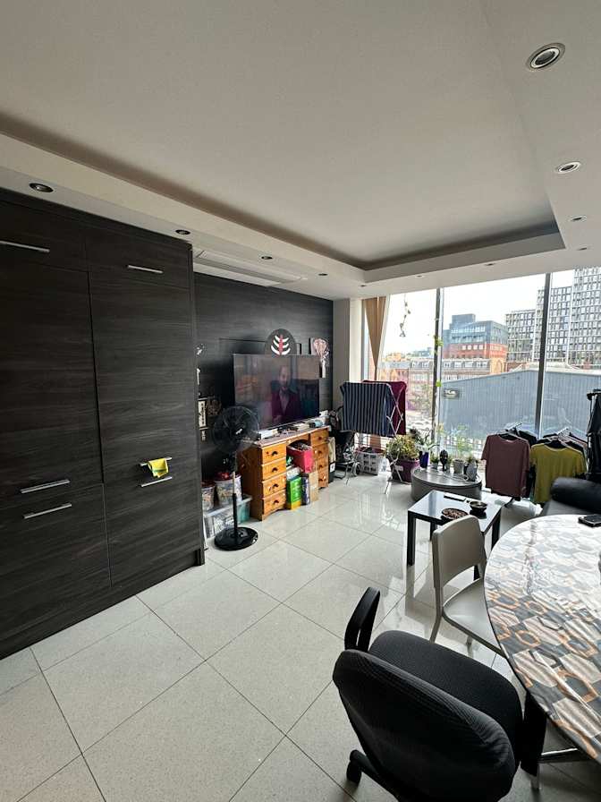 Elizabeth's room