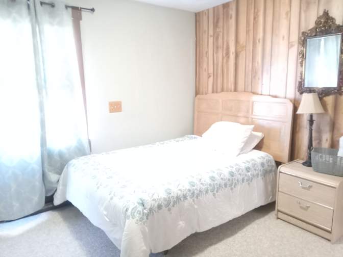 Elizabeth Sotski's room
