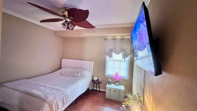 Karen's room