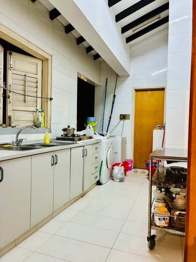 Daphne Huang's room