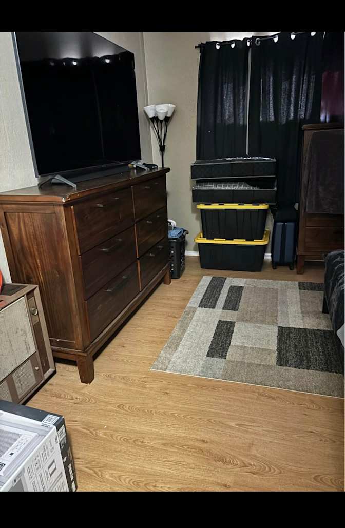 Shanteal Chavez's room