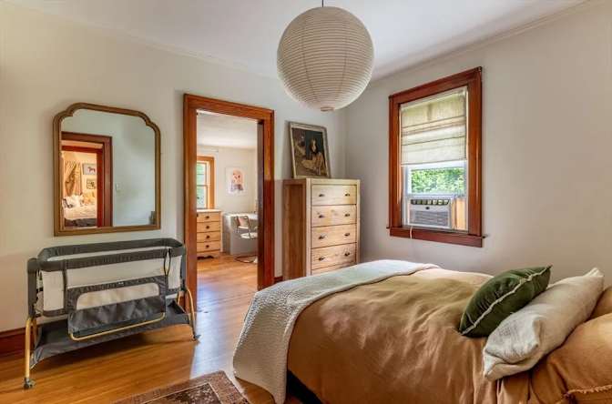 Katrine's room