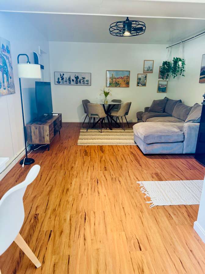 Jennifer's room