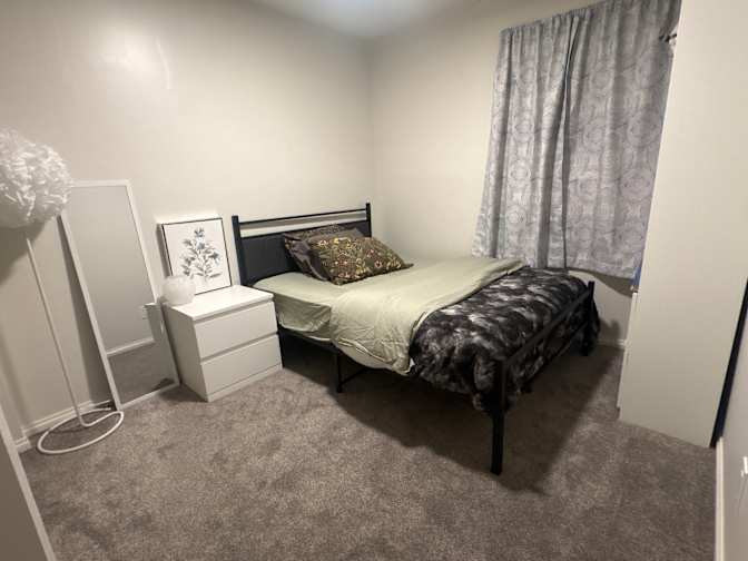 Tina Evans's room