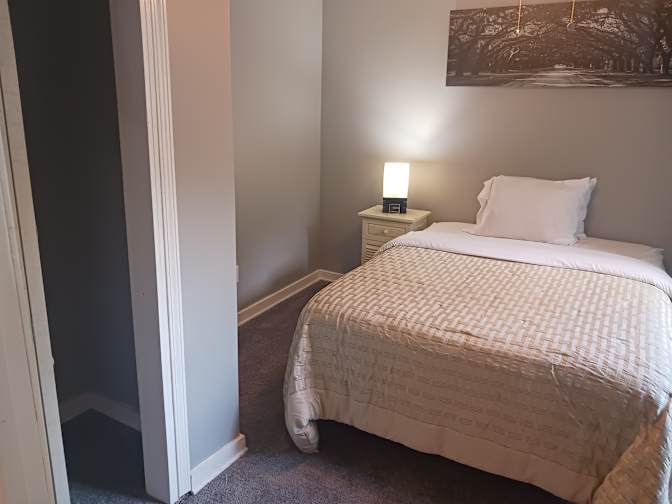 CL&C Property Management and Consulting's room