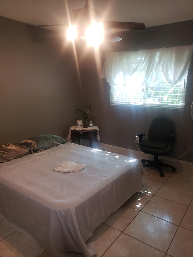 Jose's room